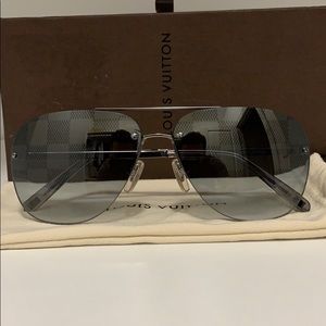 Authentic Louis Vuitton sunglasses